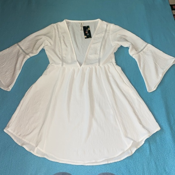 BLOOMING JELLY dress suit coverup lace inlaid deep V-neck bell sleeve NEW size S - Picture 4 of 12